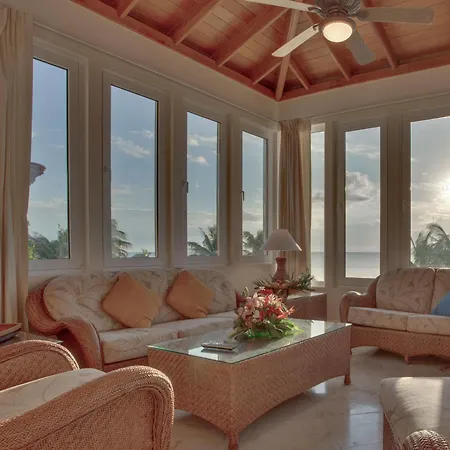 Belizean Cove Estates Hotel